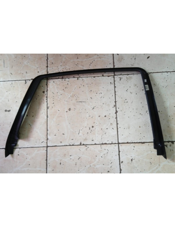 Moldura Arco Porta Traseira Direita Mercedes R500 2007 