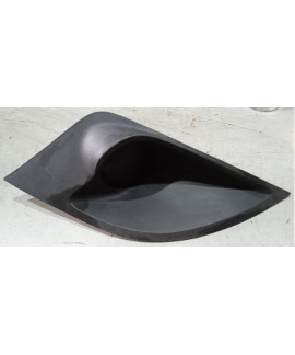 Grade Farol Milha Esquerdo Fiesta 2011 - 2015 Bs6519953abw