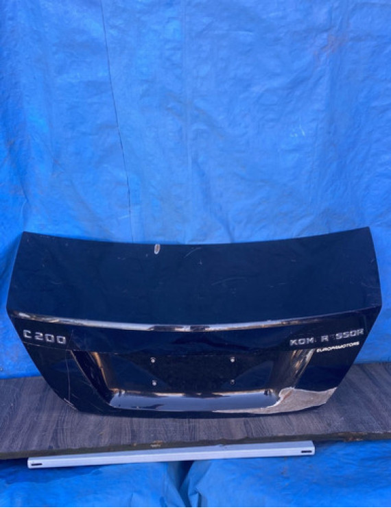 Tampa Traseira Mercedes C200 2008