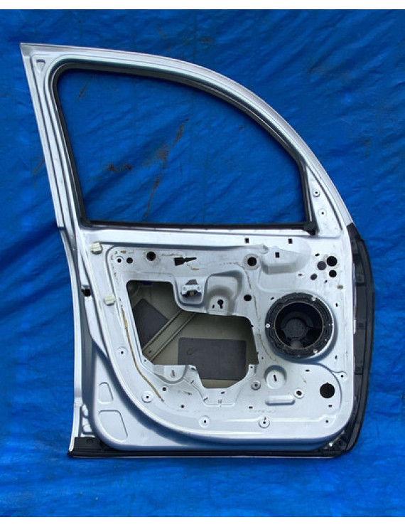 Porta Dianteira Esquerda C3 Aircross 2013 A 2020 Detalhe