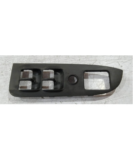 Moldura Comando Vidro Dianteiro Esquerdo Crv 2002 - 2006