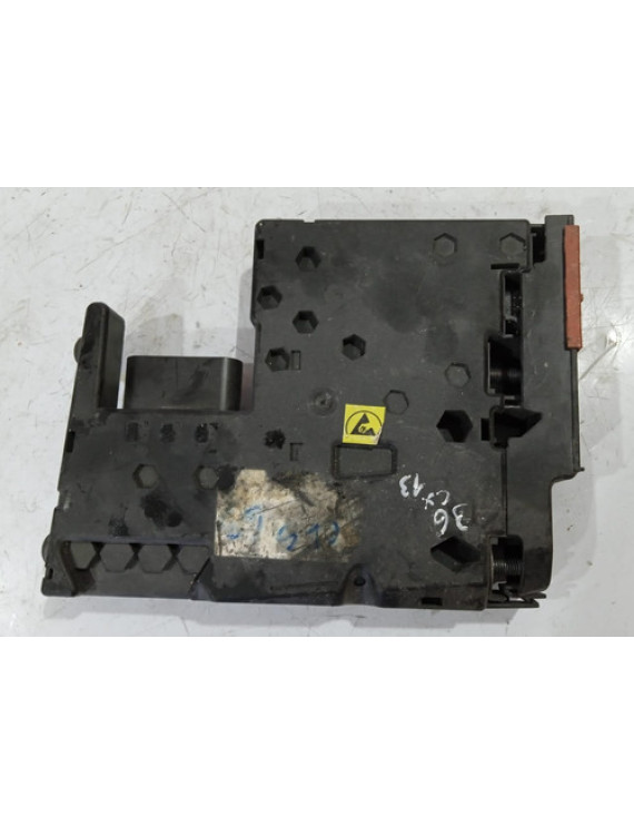 Módulo Da Placa De Fusível Bateria Mercedes C180 1.8 2012   