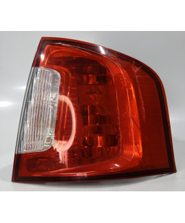 Lanterna Direita Ford Edge 2009 2010 2011 / Avaria Direito Vermelho