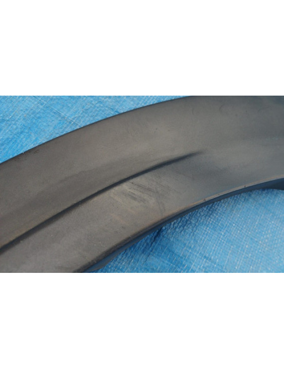 Moldura Paralama Traseiro Direito Aircross 2011 - 2016 Preto