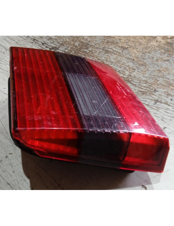 Lanterna Fumê Esquerda Passat 1996