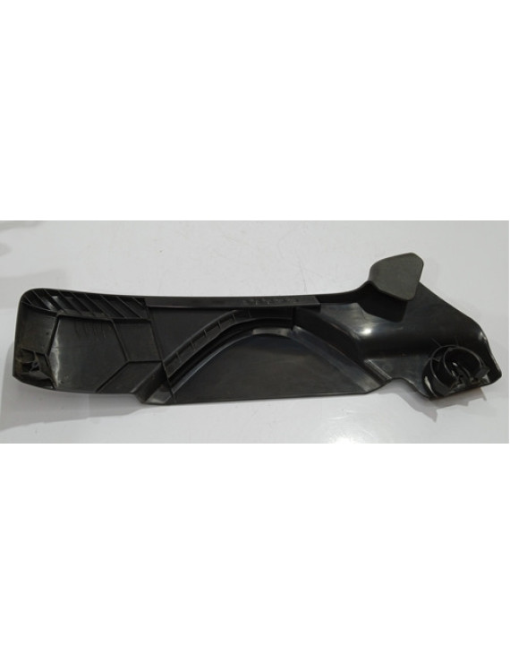 Moldura Do Banco Dianteiro Direito Volvo C30 2008 