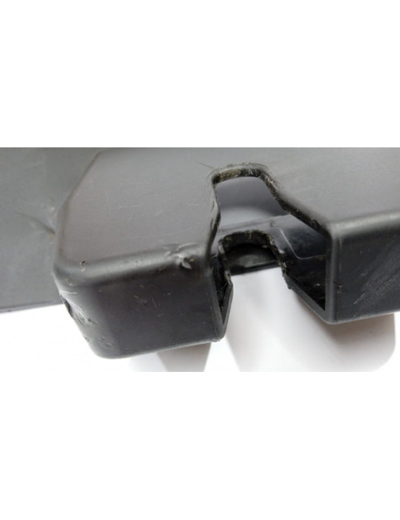 Acabamento Fechadura Tampa Traseira Volvo Xc60 2008 - 2016