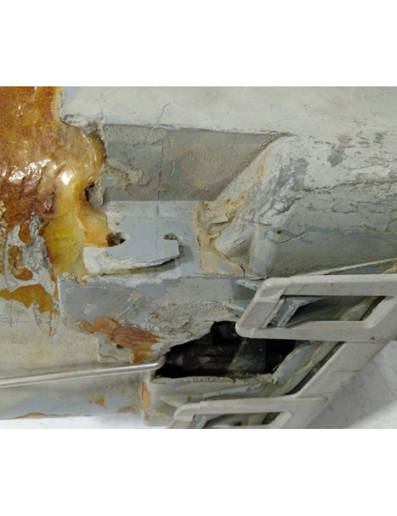 Farol De Milha Direito Mercedes Classe Sl500 1990 Avaria Preto