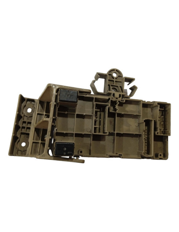 Caixa Fusíveis Interna Subaru Impreza 2012 / 82201fg010   