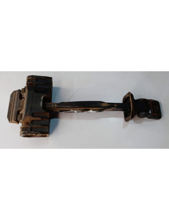 Limitador De Porta Traseiro Esquerdo Vw Amarok 2012 - 2018