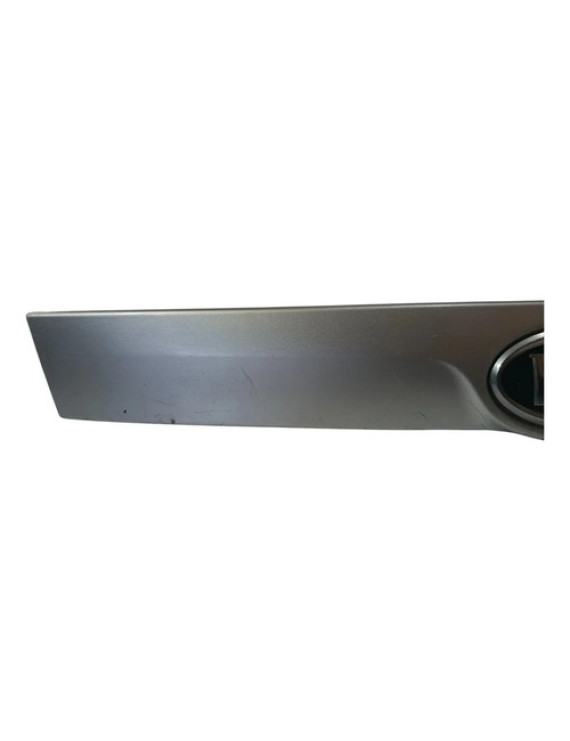 Moldura Aplique Tampa Traseira Kia Picanto 2008 - 2010 Preto