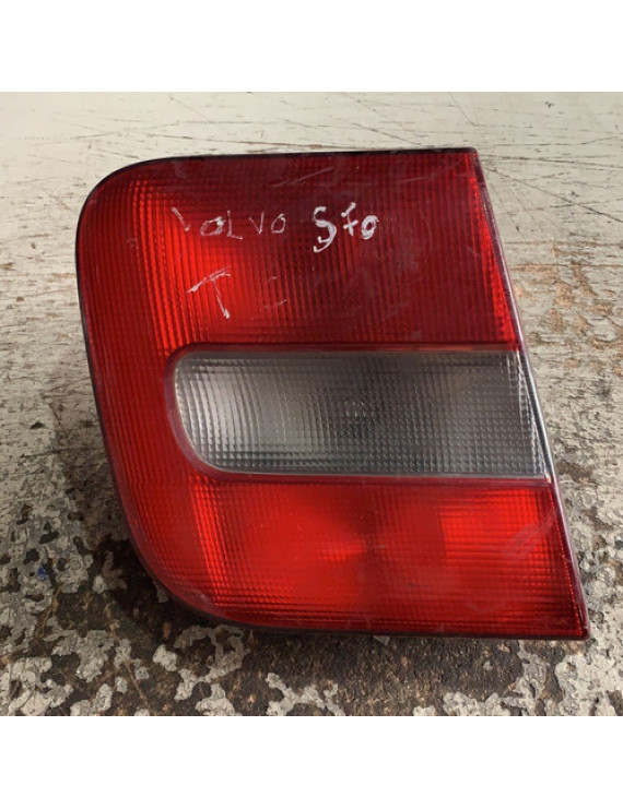 Lanterna Esquerda Tampa Volvo V70 S70 2000