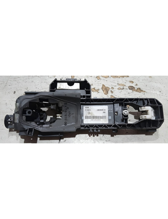 Suporte Maçaneta Externa Traseira Esq Mercedes Gla200 2015 Preto
