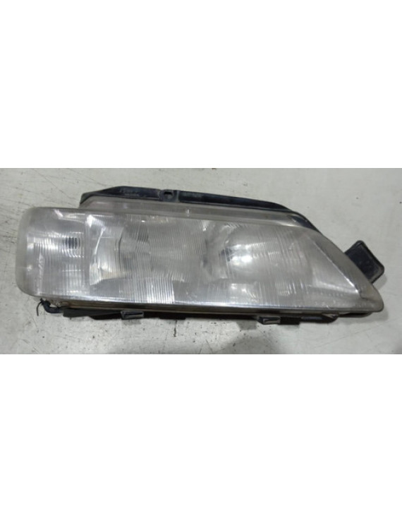 Farol Direito Peugeot 605 1991
