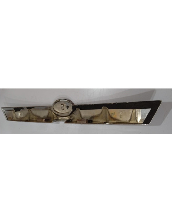 Friso Tampa Traseira Ford Focus 2001 2002 2003 A 2006 2007