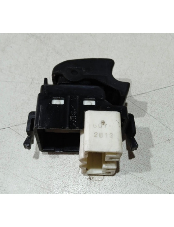 Botao Vidro Dianteira Direita Toyota Corolla 1998 - 2002