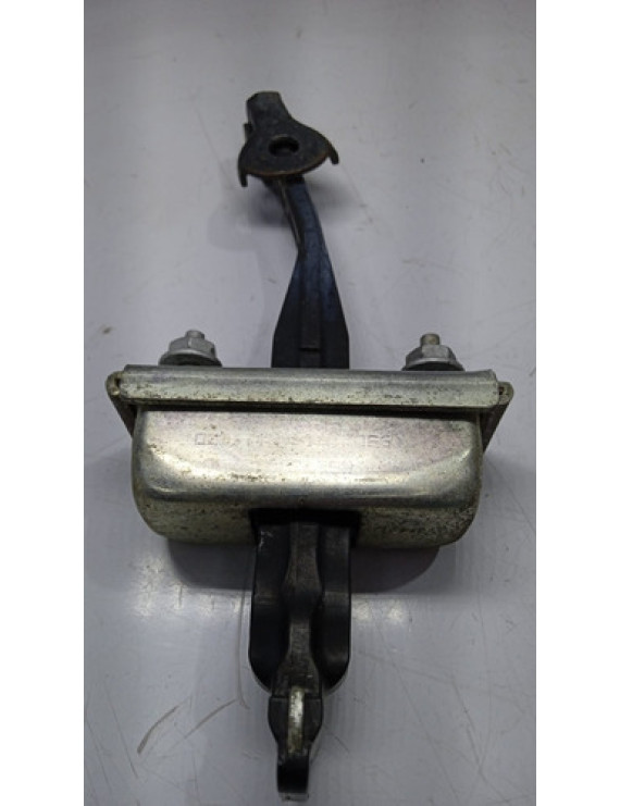 Limitador Da Porta Traseira Direita Cruze 2010 - 2016