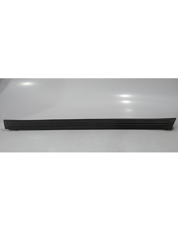 Soleira Dianteira Esquerda Ford Focus 2000 - 2008 Preto