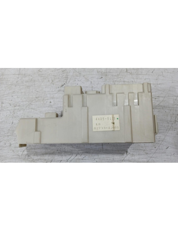 Caixa De Fusíveis Rav4 2.0 2001 - 2005 / 82733-42081   