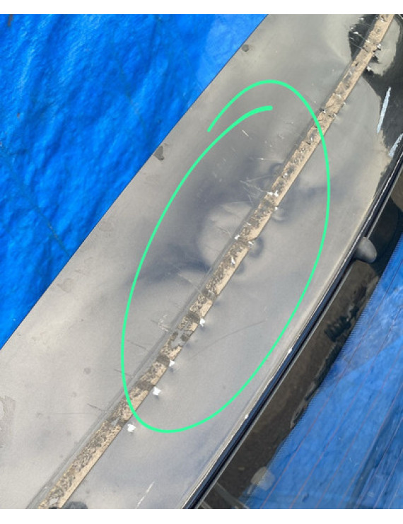 Tampa Traseira Duster 2015 A 2018 Detalhe
