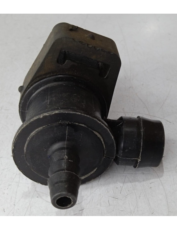 Válvula De Vácuo Volvo Xc60 3.0 2008 - 2014 / 8653857