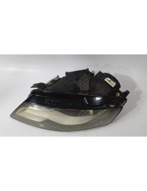 Farol Esquerdo Audi A4 2008 - 2012 / Detalhe