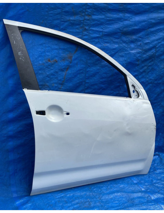 Porta Dianteira Direita Outlander 2008 Á 2013 / Avaria