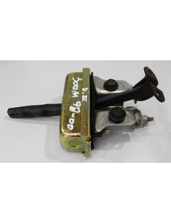 Limitador Porta Dianteira Esquerda Chrysler 300m 1998 /2000
