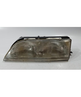 Farol Esquerdo Daewoo Espero 1994 Detalhe