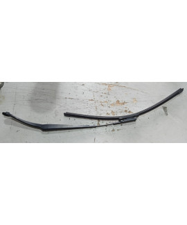 Braço Limpador Parabrisa Esquerdo Mercedes Gla200 2015 2016 Direito