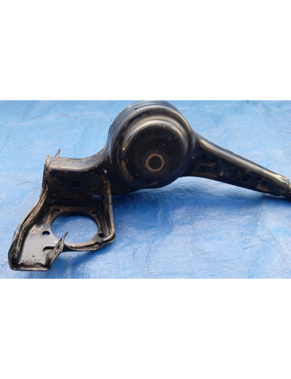 Braço Manga Traseiro Direito Toyota Rav4 2001 - 2005