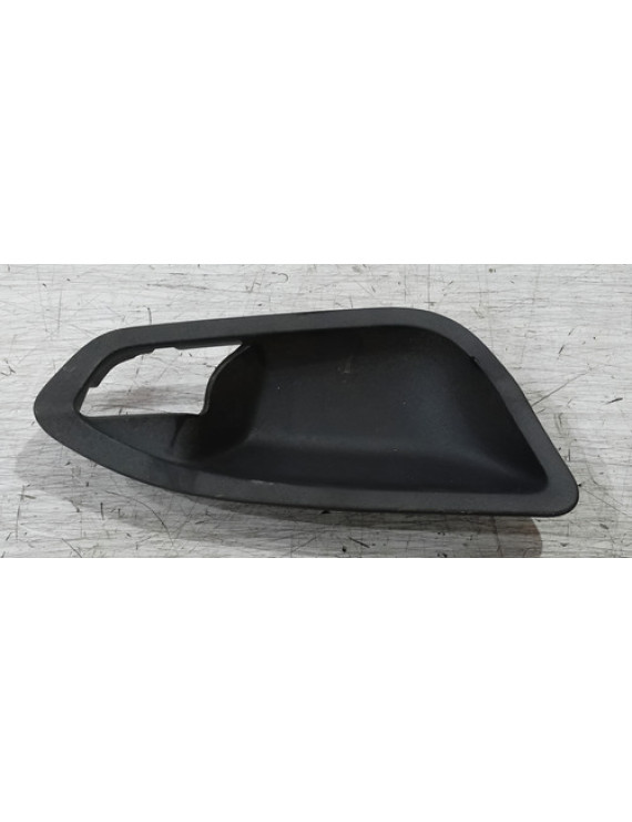 Moldura Da Maçaneta Interna Dianteira Esquerda Bmw 135i 2015 Dianteira