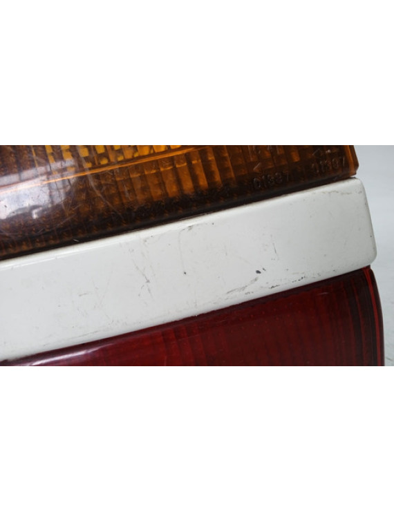 Lanterna Esquerda Mitsubishi Space Wagon 1996 1997 1998