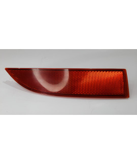 Refletor Olho De Gato Traseiro Direito Sandero 2014 - 2018 Vermelho