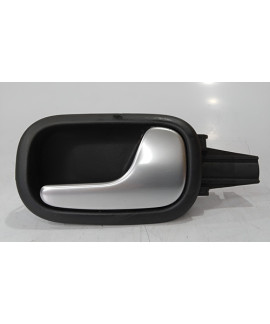Maçaneta Interna Traseira Direita Audi A3 1998 - 2006 Traseira