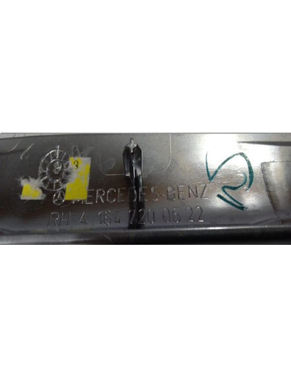 Friso Forro Porta Dianteira Direita Mercedes Ml 320 2009