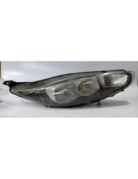 Farol Direito Ford Fiesta 2013 - 2019 / Detalhe Direito