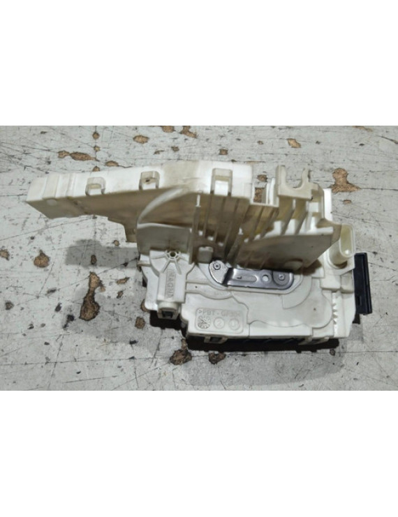 Fechadura Traseira Esquerda Mercedes Gla200 2015 - 2019