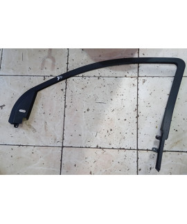 Moldura Da Porta Dianteira Direita Journey 2014 2015 Preto