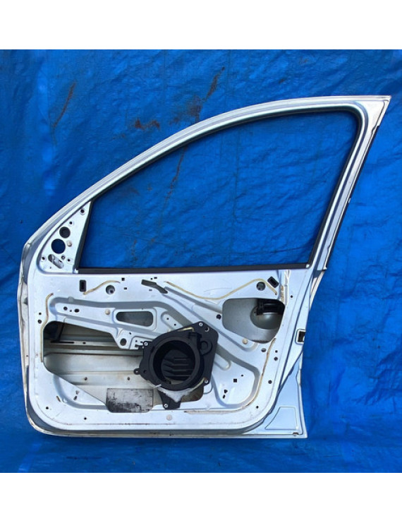 Porta Dianteira Direita Peugeot 206 Escapade 2001 Á 2012