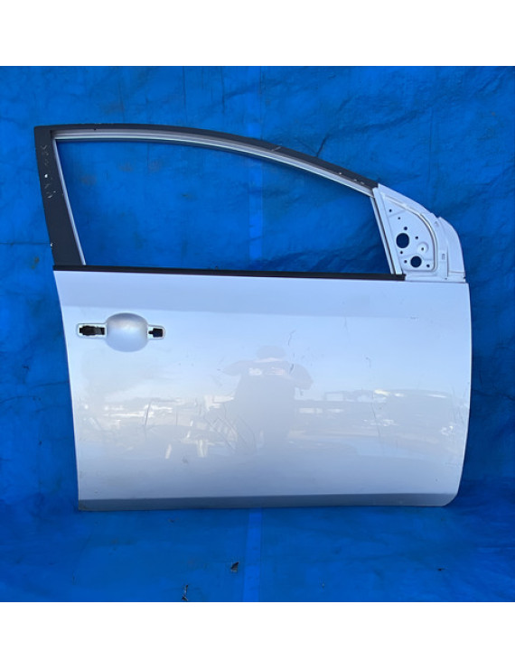 Porta Dianteira Direita Sentra 2008 2009 2010 2011 2012 Dianteira Direita Prateado