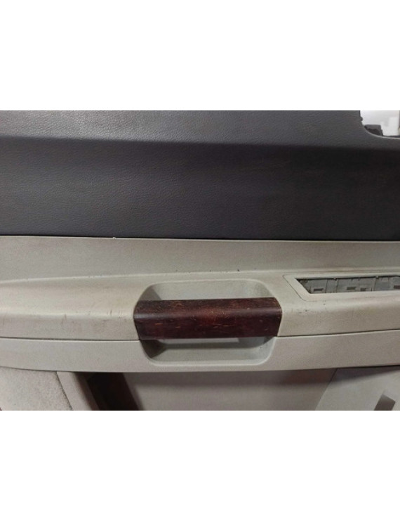 Forro Porta Dianteira Esquerda Chrysler 300c 2007 2008