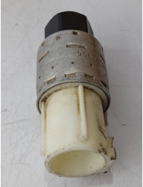 Pressostato Ar Condicionado Focus 2001 - 2008 95bw19e561aa