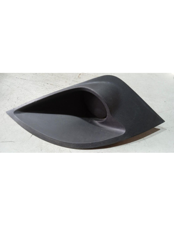 Grade Farol Milha Direito Fiesta 2011 - 2015 Bs65r19952abw