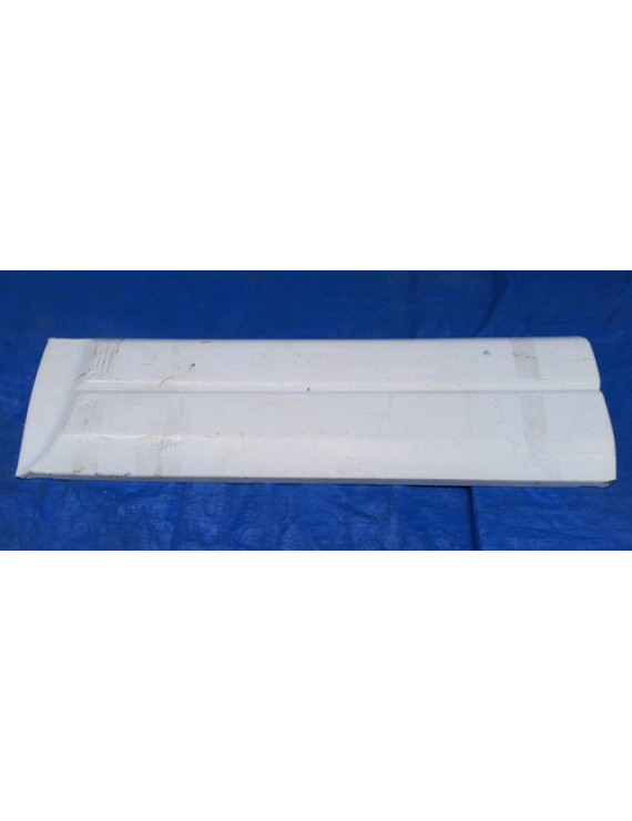 Moldura Porta Dianteira Esquerda Tracker 2001 - 2008