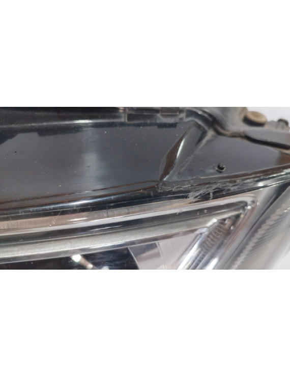 Farol Esquerdo Audi A5 2012 2013 2014 2015 / Detalhe