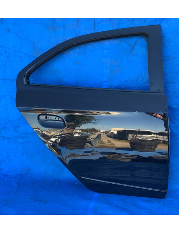 Porta Traseira Direita Onix Prisma 2013 A 2019 Detalhe Traseira Direita Preto