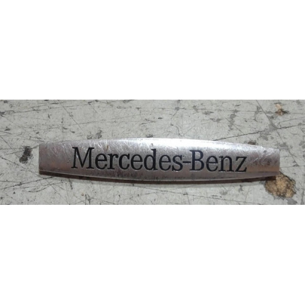 Emblema Mercedes Gla200 2014 2015 2016 / A0008170404