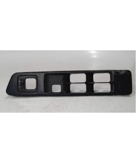 Moldura Botão Vidro Dianteira Esquerdo Pajero Tr4 2002-2014