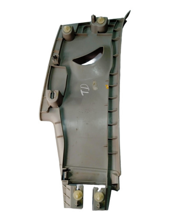 Acabamento Coluna Superior Traseiro Direito Amarok 2012